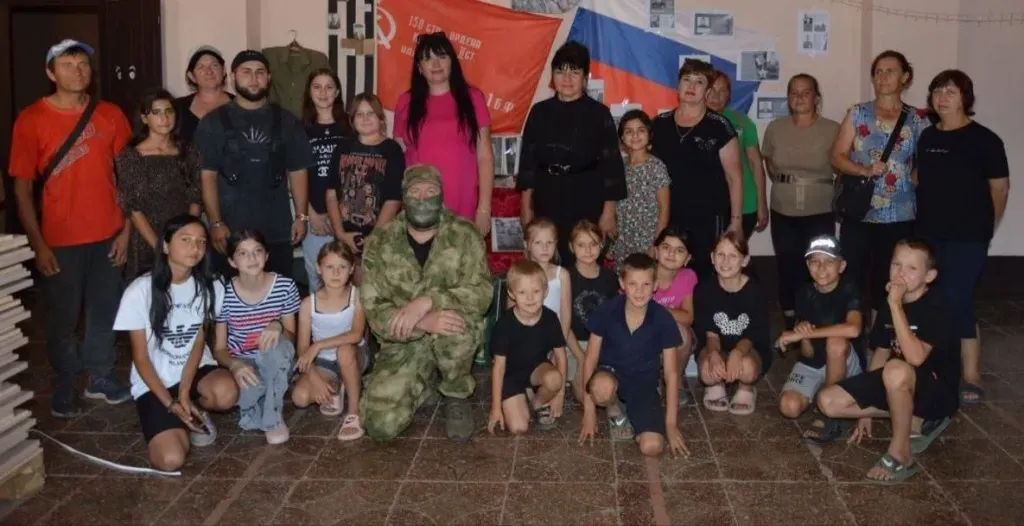 Окупанти примушують дітей на Херсонщині до «патріотичних» заходів замість відпочинку