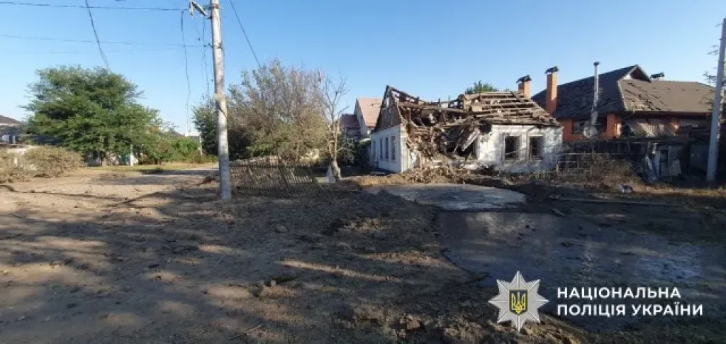 Російські обстріли на Херсонщині: загиблий і 16 поранених, серед них поліцейські