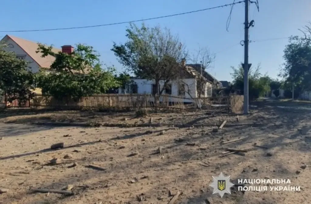 Російські обстріли на Херсонщині: загиблий і 16 поранених, серед них поліцейські