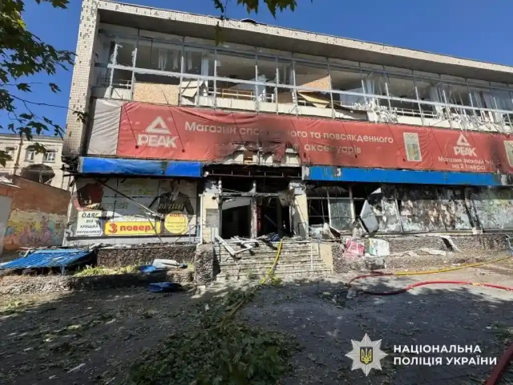 Російські обстріли Херсонщини: сім загиблих, дев’ятеро поранених та сотні зруйнованих будинків
