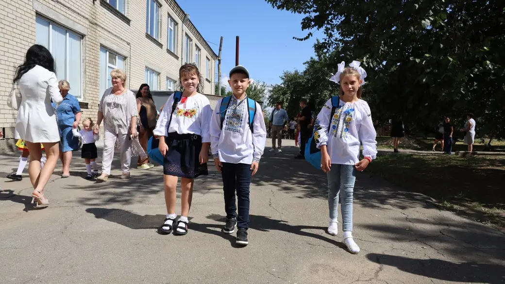 На Херсонщині розпочався новий навчальний рік: більшість шкіл працюють дистанційно
