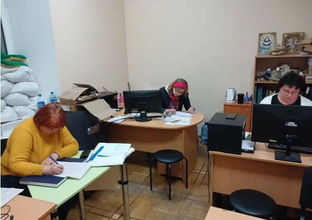 У Херсоні співробітники музею писали радіодиктант під обстрілами
