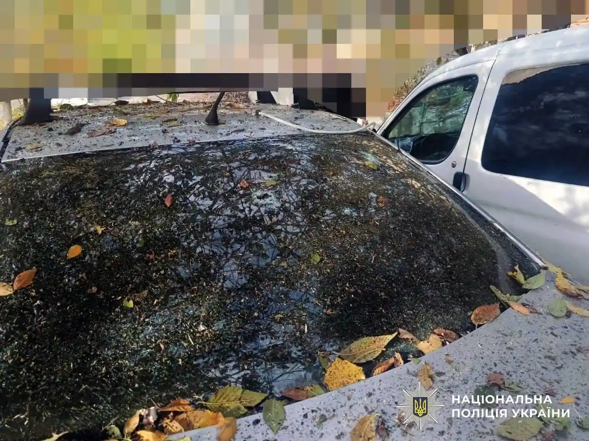 На Херсонщині під час обстрілів поранено шістьох людей, пошкоджено будинки та автомобілі