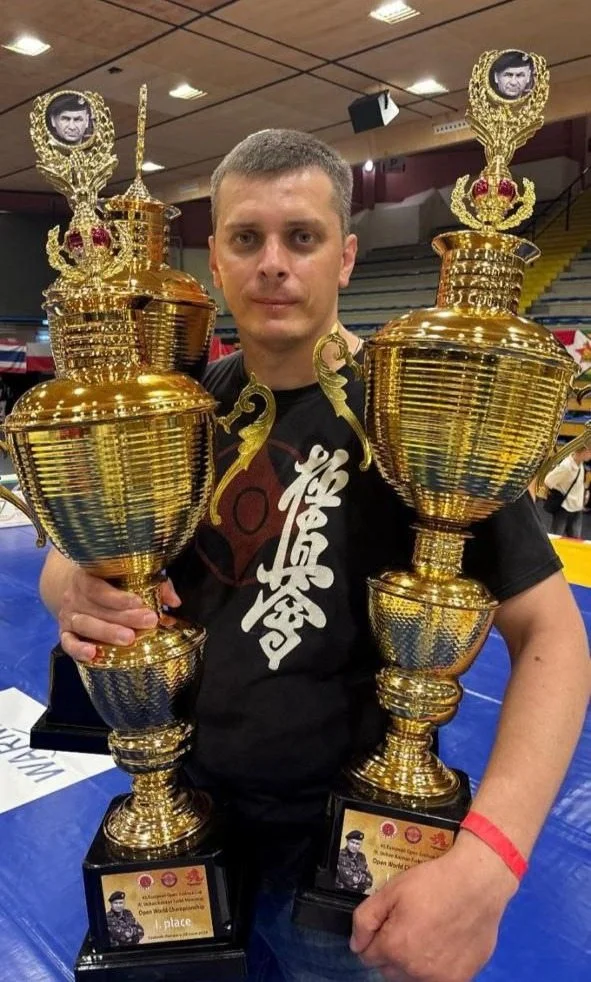 Юні чемпіони та тренери Херсона отримали грошові премії за спортивні досягнення