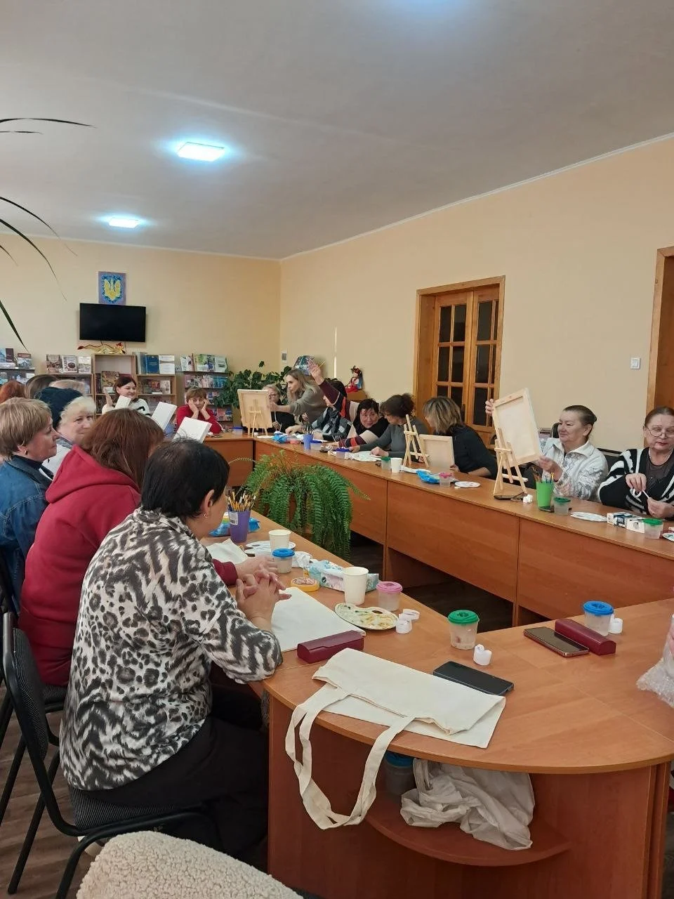 Передріздвяні святкові заходи для переселенців з Херсонщини: творчість і підтримка в різних містах України