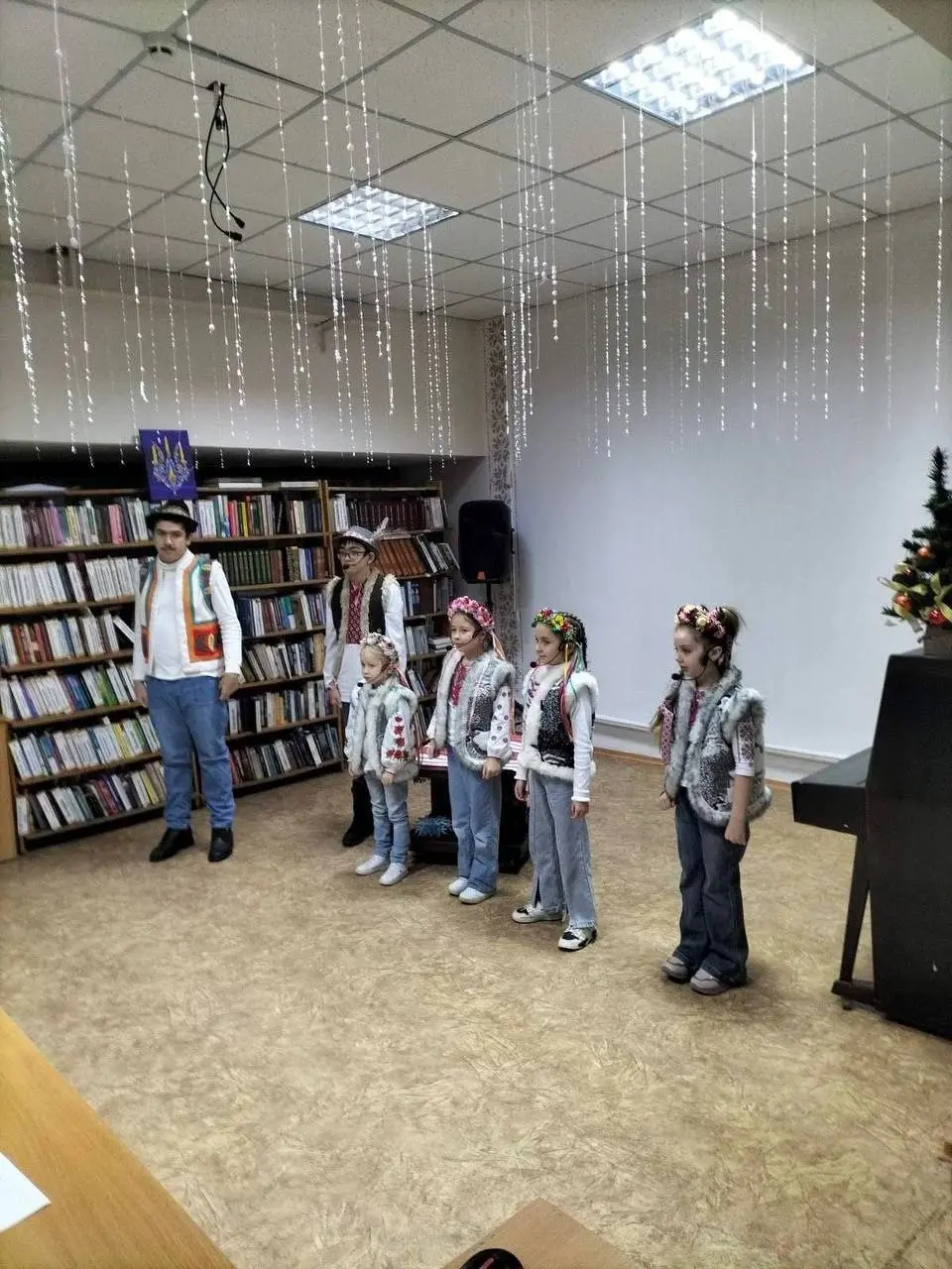 Святкові миті в Херсоні: Бібліотека імені Лесі Українки відсвяткувала Різдво