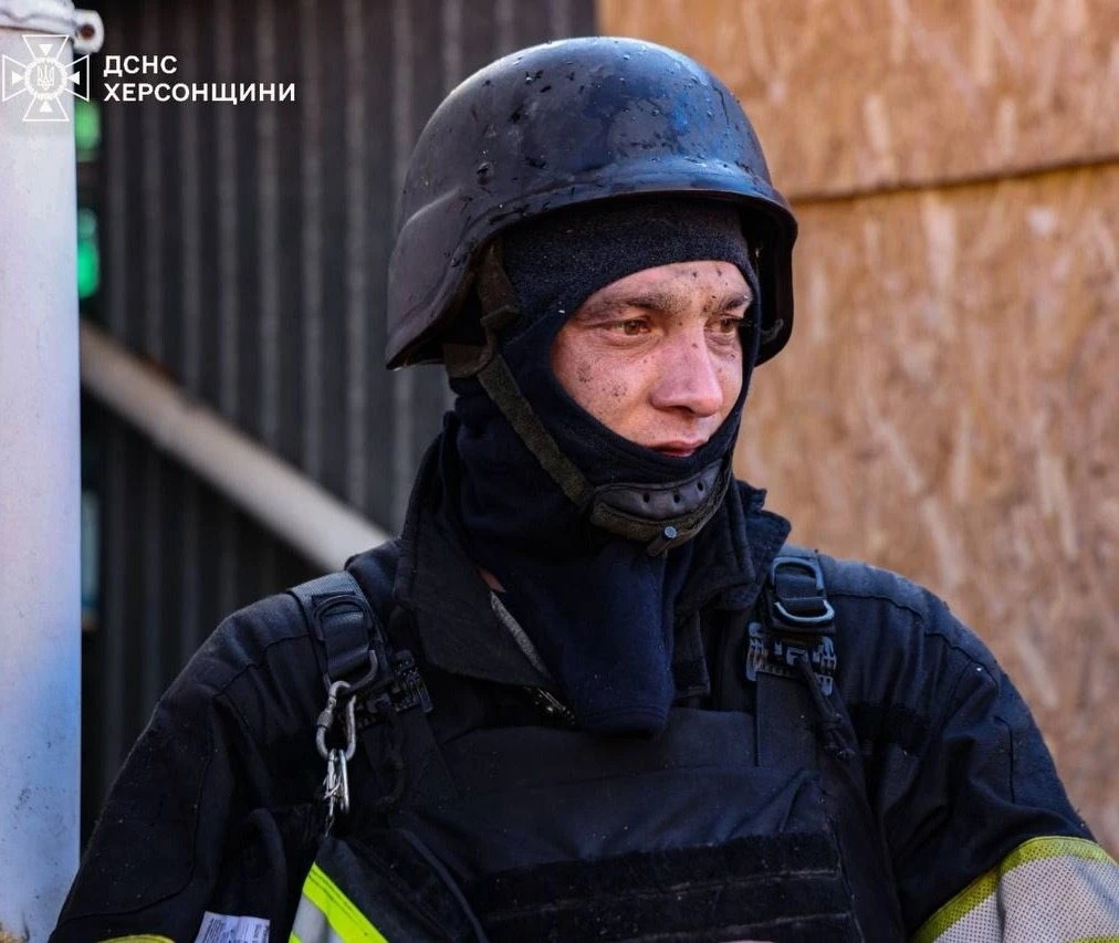 Рятувальники Херсонщини: героїзм та готовність до дії в найскладніші моменти
