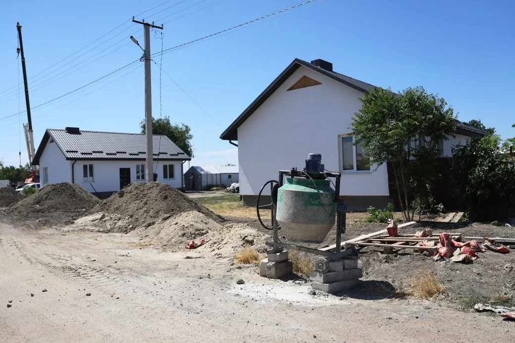 Відбудова Посад-Покровського на Херсонщині: чому процес затягується майже три роки