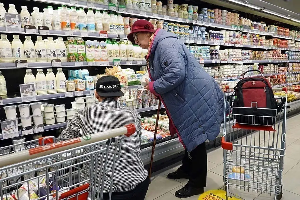 Яке молоко краще не купувати: поради дієтолога