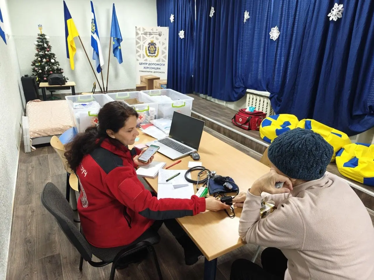 Турбота про здоров’я в евакуації: у Хмельницькому херсонські переселенці пройшли медогляд