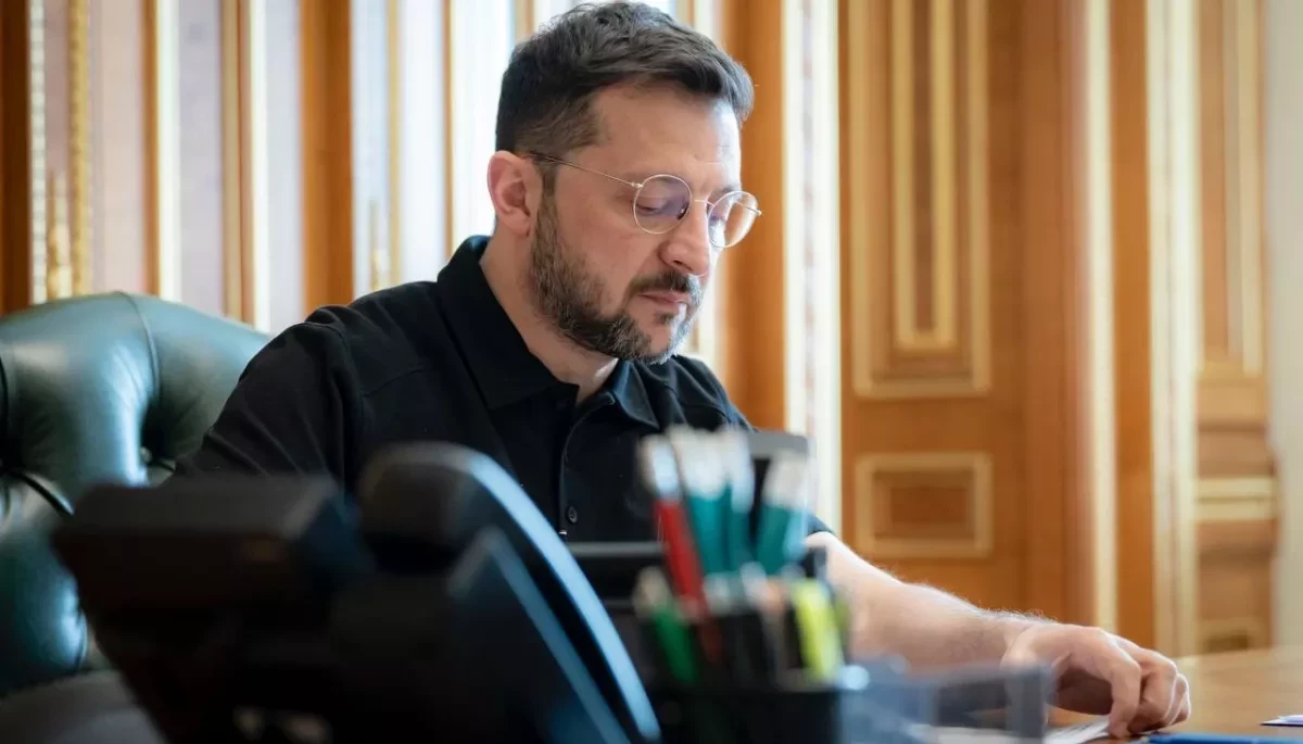 Синхронізація тиску: Україна розширює санкційні списки проти пропагандистів та прихильників агресії