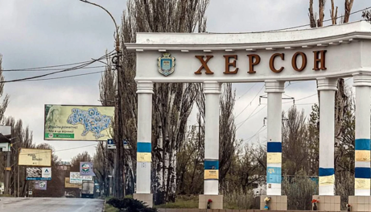 Кривавий наліт на Херсонщину: серед десяти поранених є діти