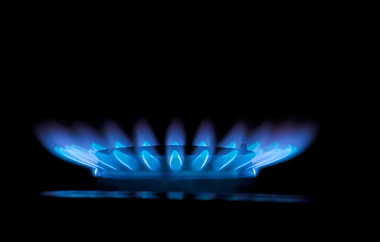 Газовий шантаж Будапешта: Угорщина зупинила енергопоставки до України
