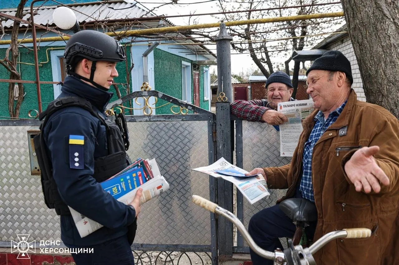 Трагедія у вогні: рятувальники Херсонщини вийшли в масові рейди після загибелі людей