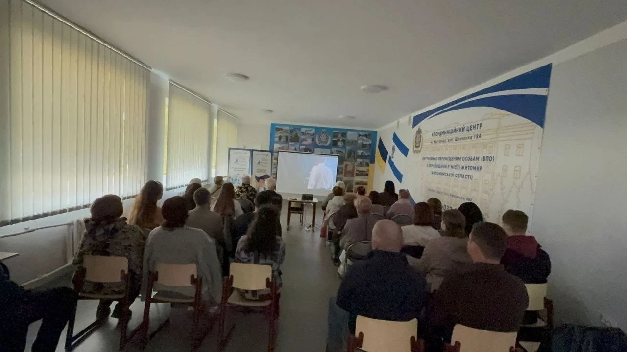 Пам’ять про Олексія Вадатурського: у Житомирі переселенцям представили стрічку про легендарного аграрія