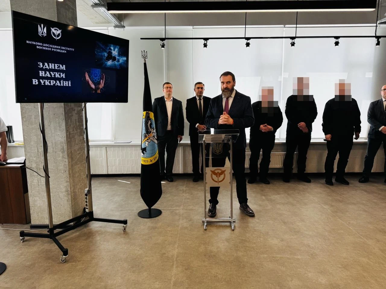 Зброя з Будапештського меморандуму та таємниці БПЛА: як наука воює в інституті розвідки
